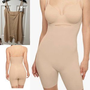 Wacoal NWT Sz 2XL Open Bust Thigh Shaper Lightweight Moderate Control
